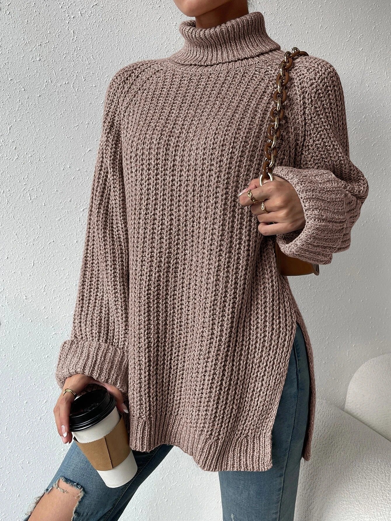 Pull Douillet à Col Roulé en Maille Épais