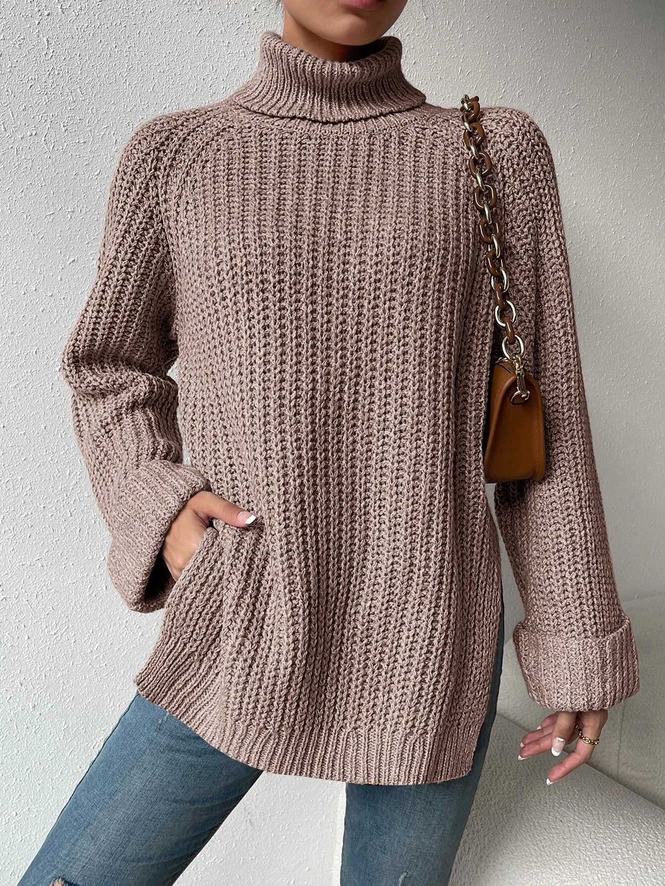 Pull Douillet à Col Roulé en Maille Épais